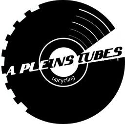 A Pleins Tubes, créations audacieuses en matériaux surcyclés